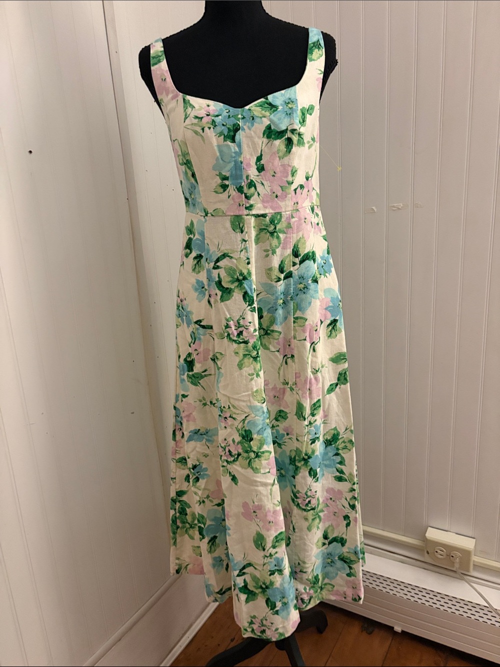 Old navy flower dress